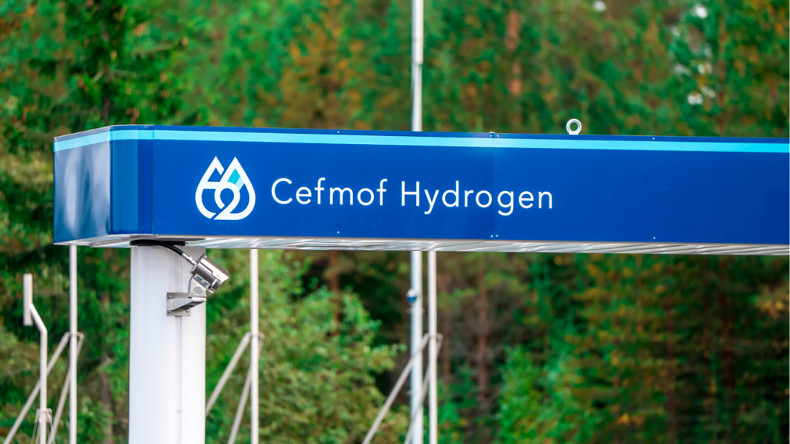 Cefmof Hydrogen Oy operoi Suomen ensimmäistä vihreän vedyn tankkausasemaa