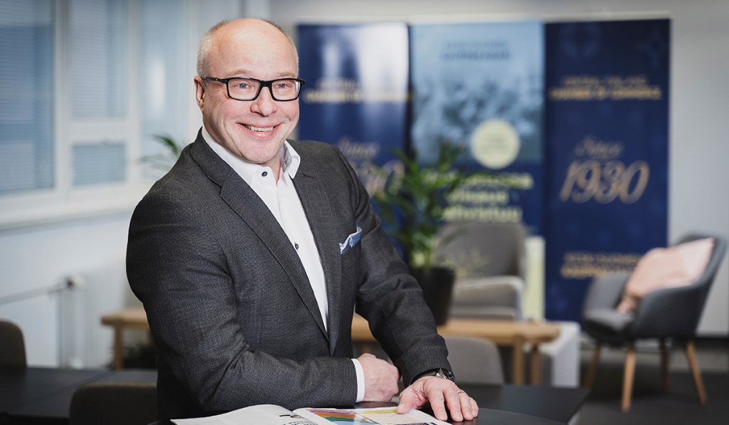 "Erityisen rohkaisevaa on, että liikevaihdon, kannattavuuden ja tilauskannan kasvua ennakoi selvästi suurempi osuus yrityksistä", toteaa Keski-Suomen kauppakamarin toimitusjohtaja Ari Hiltunen. Kuva: Matias Ulfves